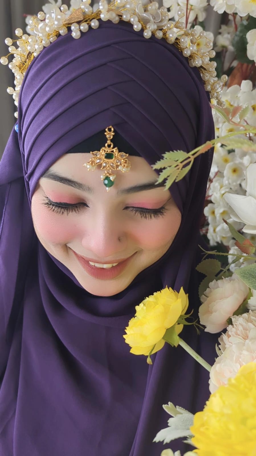 Hijab Code 14 - Image 6