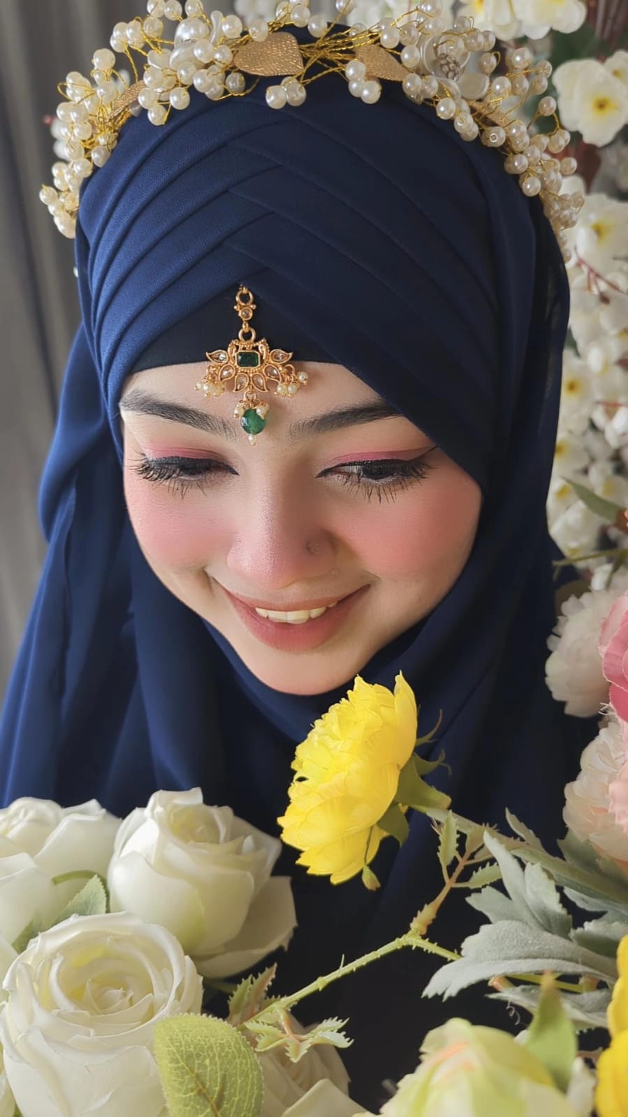 Hijab Code 14 - Image 19