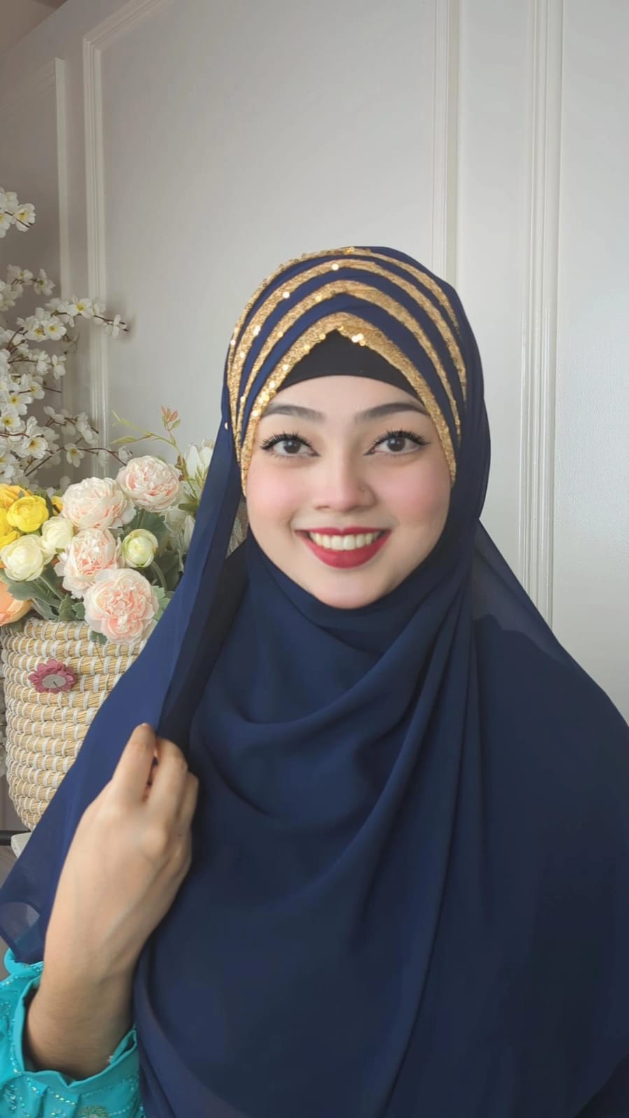 Hijab Code 19 - Image 20