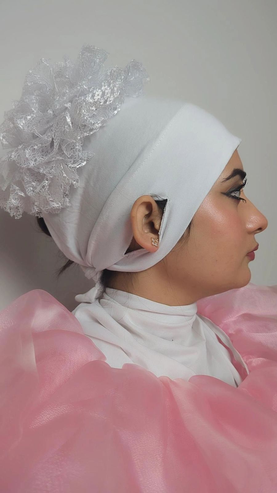 Ear Open Ruffle Bonnet Volumizer (Khopa) - Image 8