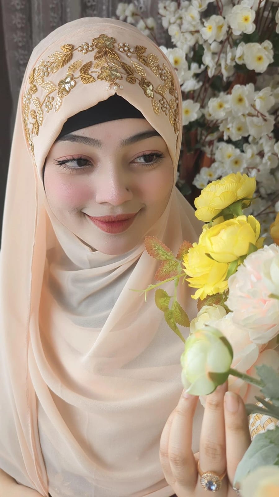 Shoronolota Hijab - Image 11