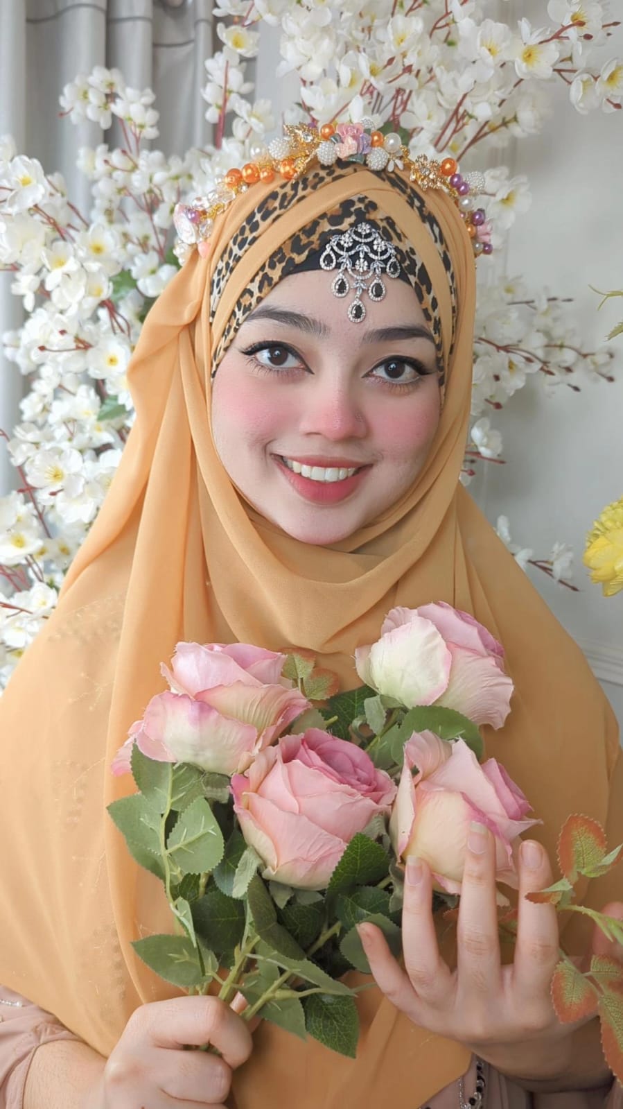 Tiger print Hijab - Image 4